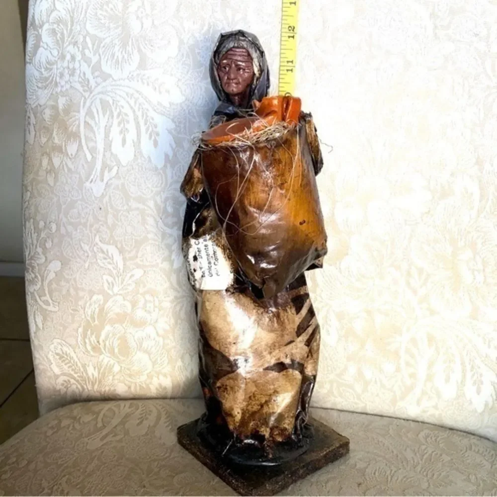 Mexico folk art paper machete old woman clay pots figurine 12